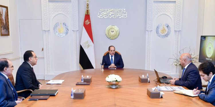 Le Président examine la modernisation des ports 2 - Le Progrès Egyptien Le Président examine la modernisation des ports 1 - Le Progrès Egyptien