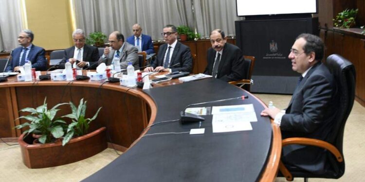 <strong>"Triangle d'or" : Adopter une nouvelle philosophie d’investissements</strong> 2 - Le Progrès Egyptien <strong>"Triangle d'or" : Adopter une nouvelle philosophie d’investissements</strong> 1 - Le Progrès Egyptien