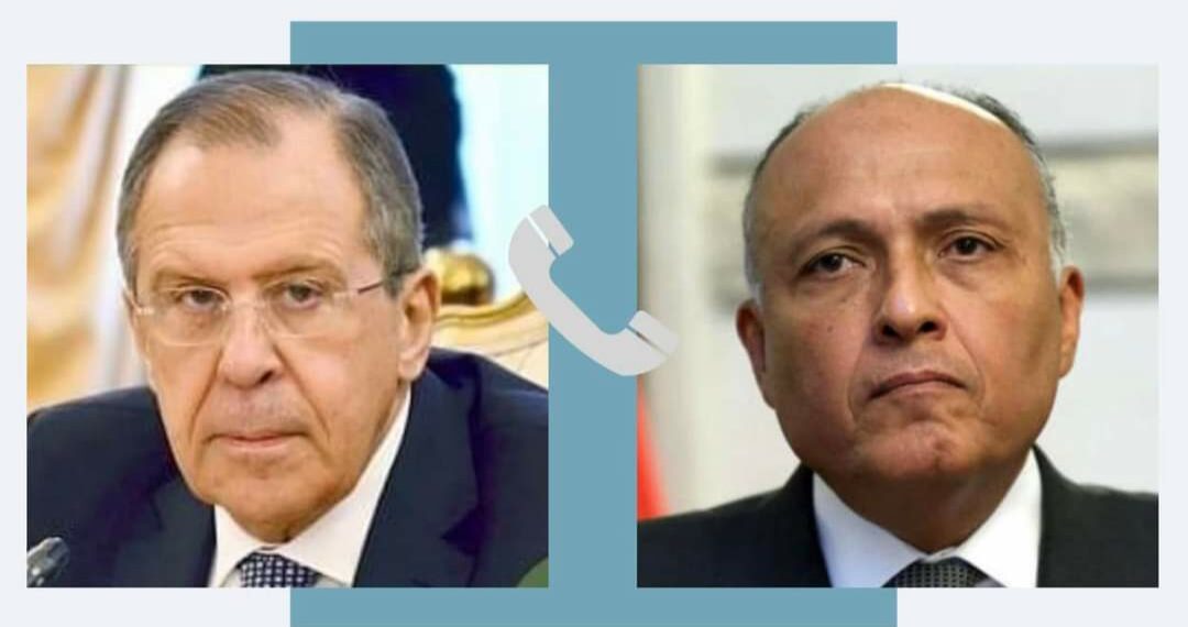 <strong>Le ministre des Affaires étrangères reçoit un appel téléphonique du ministre russe des Affaires étrangères </strong> 1 - Le Progrès Egyptien