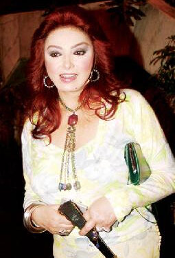 L’AIWFF rend hommage à Nabila Ebeid 2 - Le Progrès Egyptien L’AIWFF rend hommage à Nabila Ebeid 1 - Le Progrès Egyptien