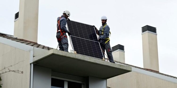 Les Espagnols se ruent sur les panneaux solaires 1 - Le Progrès Egyptien