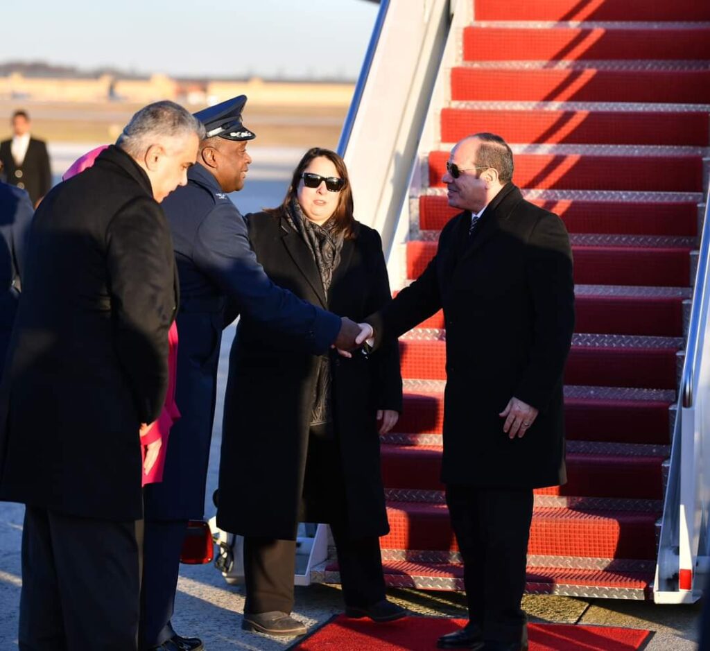 Arrivée du Président à Washington pour participer au sommet afro-américain (Photos) 6 - Le Progrès Egyptien Arrivée du Président à Washington pour participer au sommet afro-américain (Photos) 5 - Le Progrès Egyptien