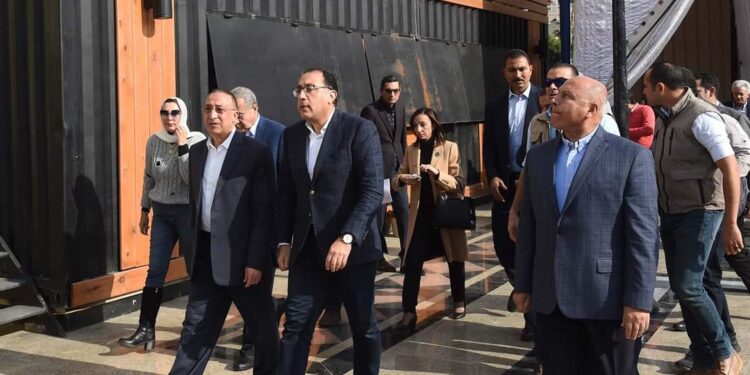 Accord avec le secteur bancaire pour la libération des marchandises retenues dans les ports 2 - Le Progrès Egyptien Accord avec le secteur bancaire pour la libération des marchandises retenues dans les ports 1 - Le Progrès Egyptien