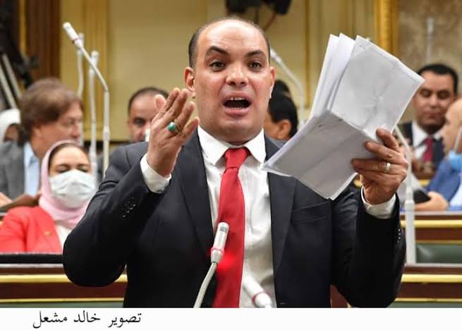 Talal Abu Ghazaleh étale sa vision de l'économie égyptienne à la Bibliothèque d'Egypte 6 - Le Progrès Egyptien Talal Abu Ghazaleh étale sa vision de l'économie égyptienne à la Bibliothèque d'Egypte 5 - Le Progrès Egyptien
