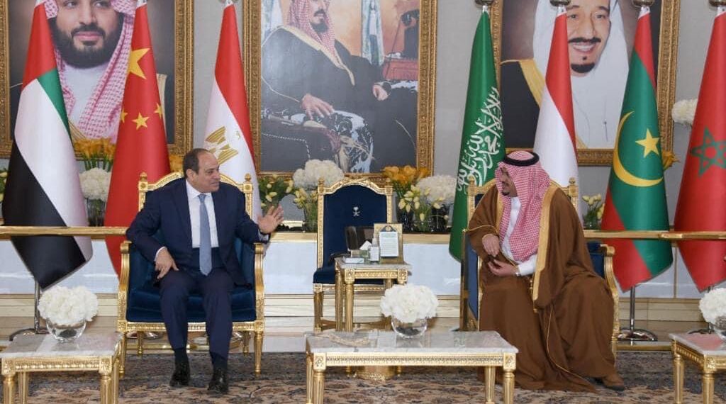 Al-Sissi à Riyad pour participer au 1er Sommet sino-arabe 2 - Le Progrès Egyptien Al-Sissi à Riyad pour participer au 1er Sommet sino-arabe 1 - Le Progrès Egyptien