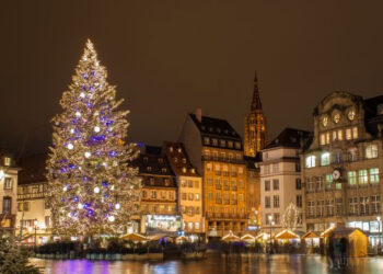 Crise énergétique en Europe : Faut-il tamiser les lumières de Noël cette année ?