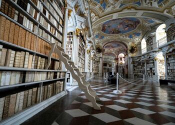 Autriche : Une bibliothèque monastique star d’internet