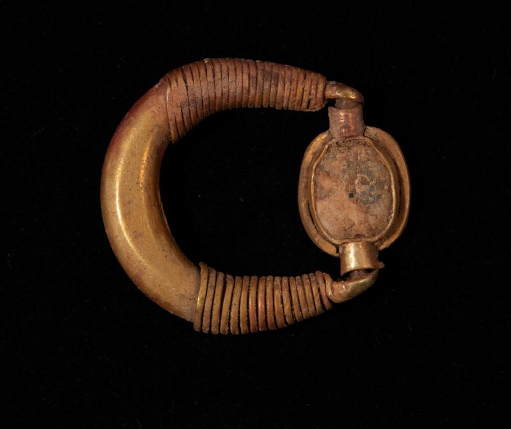 Des bijoux récemment découverts à Tell al-Amarena 8 - Le Progrès Egyptien Des bijoux récemment découverts à Tell al-Amarena 7 - Le Progrès Egyptien