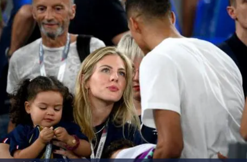 Mondial 2022 : Même dans les tribunes, la femme est là 18 - Le Progrès Egyptien Mondial 2022 : Même dans les tribunes, la femme est là 17 - Le Progrès Egyptien