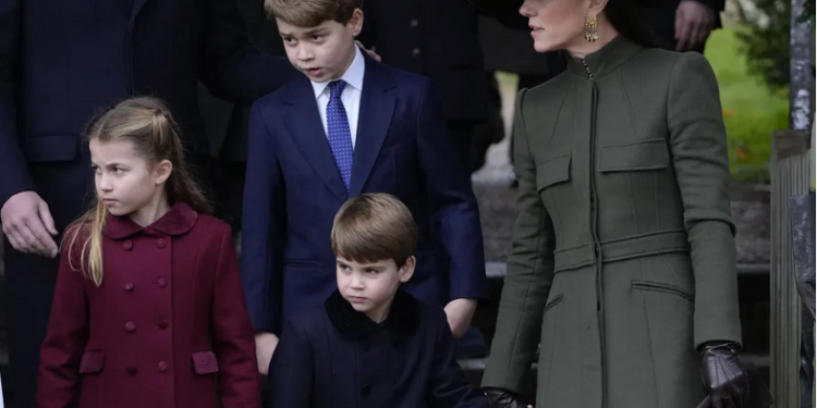 Kate Middleton, élégante en kaki pour la messe de Noël 1 - Le Progrès Egyptien