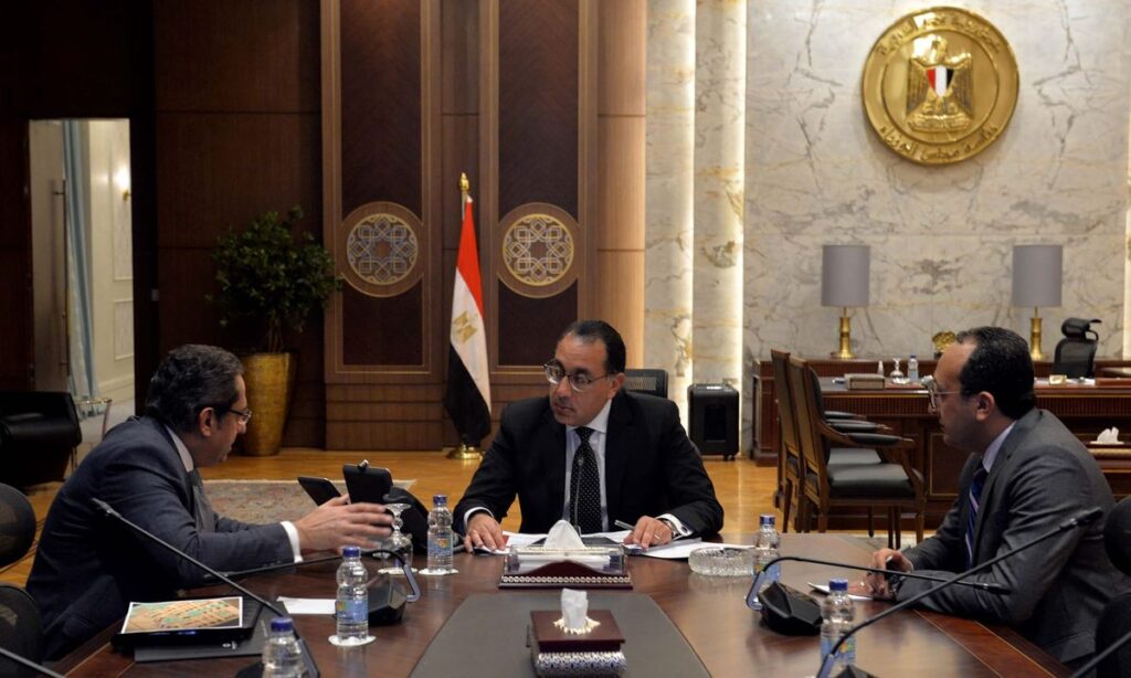 Madbouli suit la réinstallation du gouvernement à la NCA 4 - Le Progrès Egyptien Madbouli suit la réinstallation du gouvernement à la NCA 3 - Le Progrès Egyptien