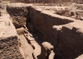 Découverte d’une vingtaine de tombes à Damiette