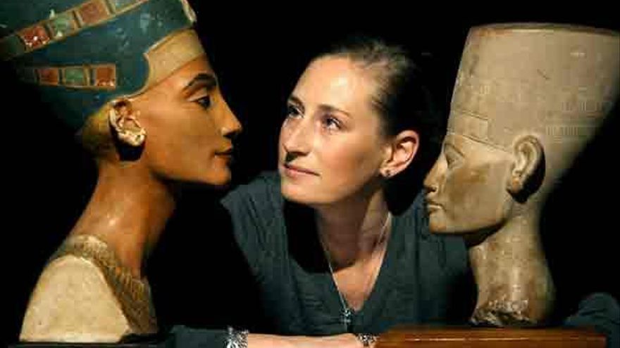<strong>Il y a 110 ans... L'époustouflant buste de Nefertiti a été découvert</strong> 6 - Le Progrès Egyptien <strong>Il y a 110 ans... L'époustouflant buste de Nefertiti a été découvert</strong> 5 - Le Progrès Egyptien