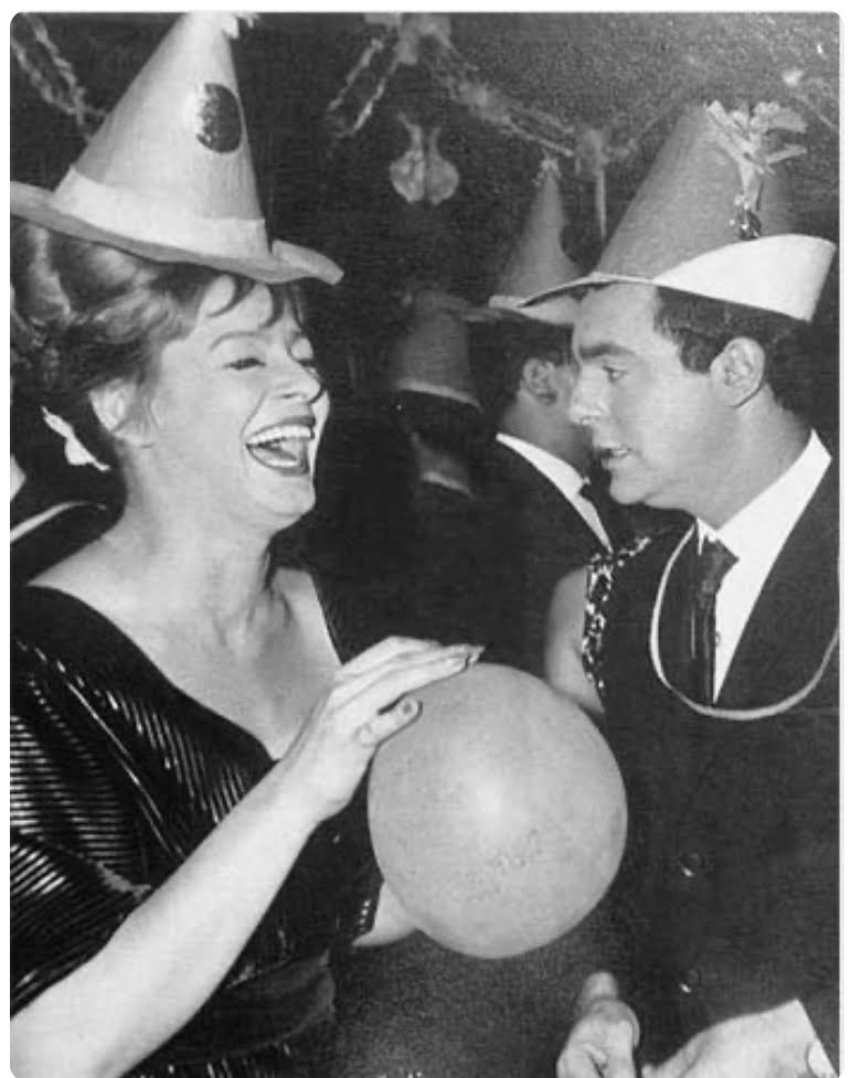 Les supers stars célébraient Noël à l’époque 6 - Le Progrès Egyptien Les supers stars célébraient Noël à l’époque 5 - Le Progrès Egyptien