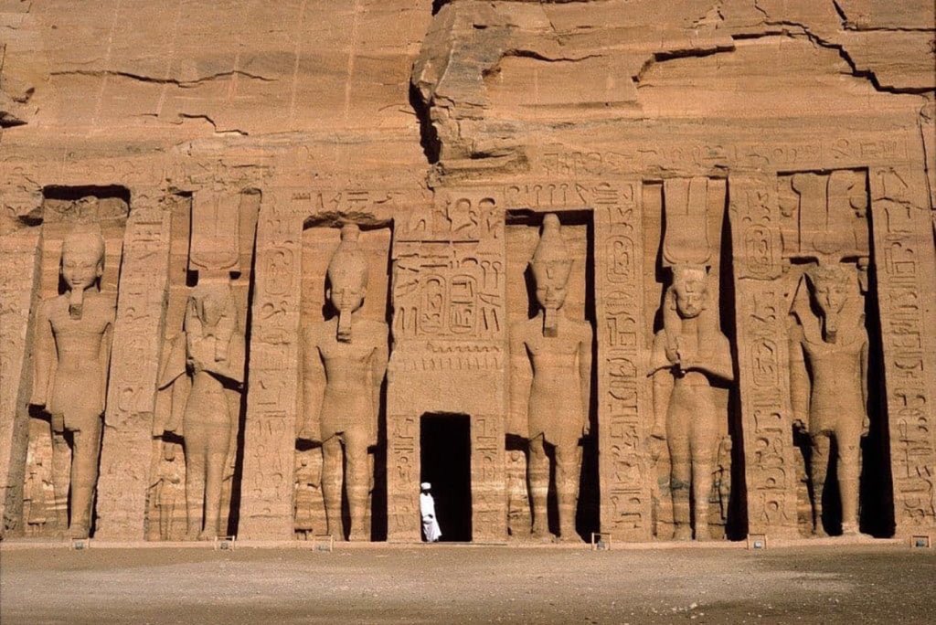 Grandeur de taille et de valeur ! 14 - Le Progrès Egyptien Grandeur de taille et de valeur ! 13 - Le Progrès Egyptien