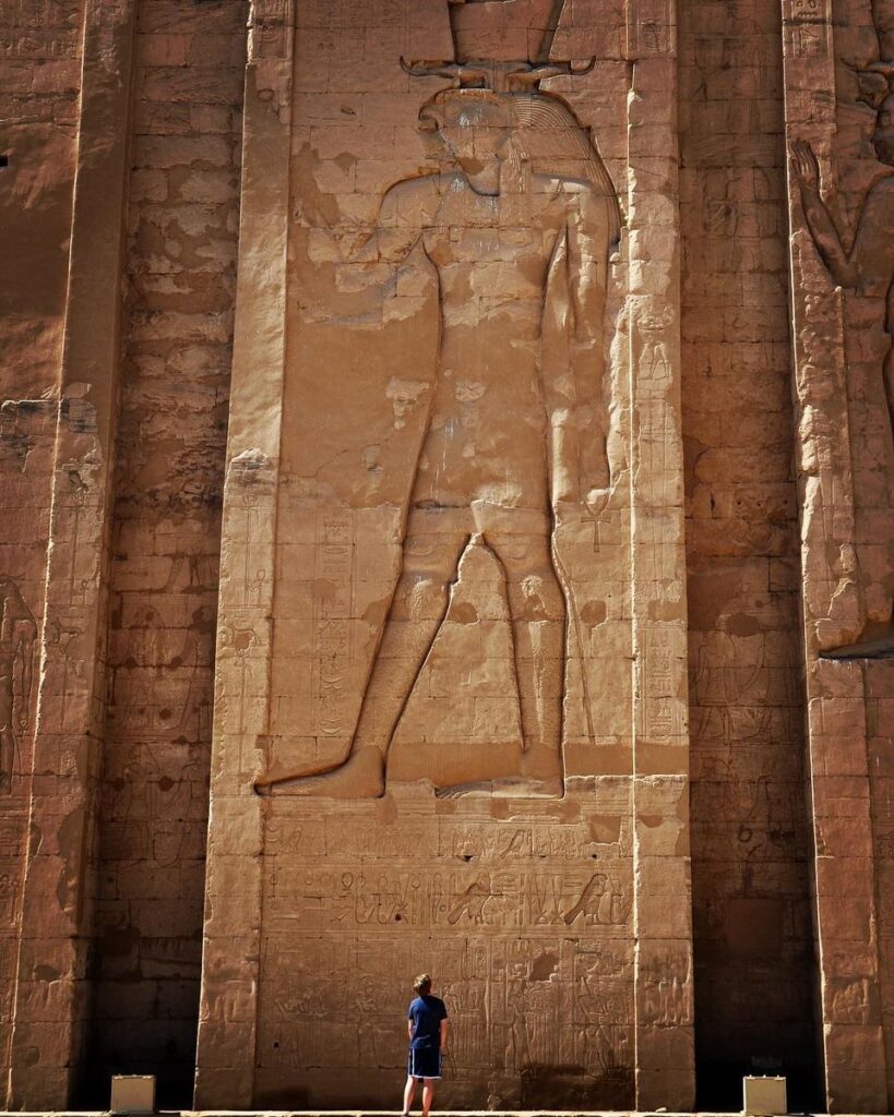 Grandeur de taille et de valeur ! 10 - Le Progrès Egyptien Grandeur de taille et de valeur ! 9 - Le Progrès Egyptien