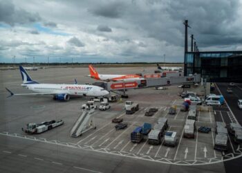 Grève à l’aéroport de Berlin pour réclamer des salaires plus élevés 