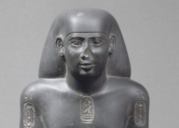 La directrice régionale de l’UNESCO visite Saqqarah