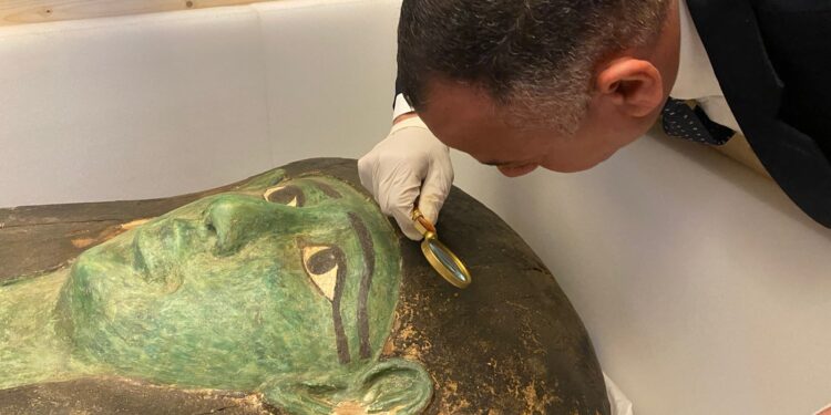 Récupération du “Sarcophage vert” des Etats-Unis 1 - Le Progrès Egyptien
