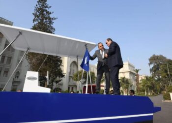 Al-Sissi suit la localisation de l’industrie des bateaux