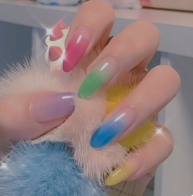 Aura nails : La manucure mystique 3 - Le Progrès Egyptien