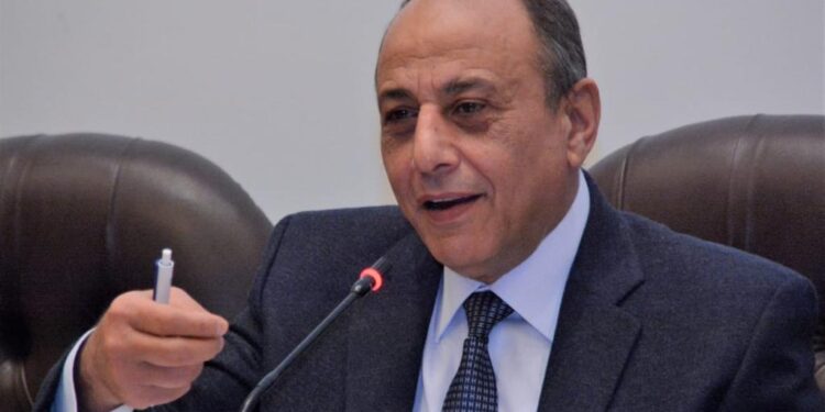 Le ministre de l'Aviation, Mohamed Abbas s'épanche à la presse : 1 - Le Progrès Egyptien