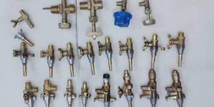 <strong><br>Les vannes à gaz avec une composante à 100% locale</strong> 1 - Le Progrès Egyptien