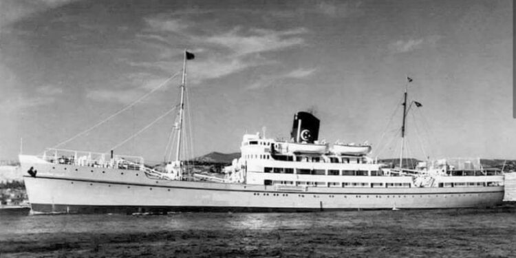 <strong>Le yacht royal de Mahrousa... Un témoin de l'époque</strong> 2 - Le Progrès Egyptien <strong>Le yacht royal de Mahrousa... Un témoin de l'époque</strong> 1 - Le Progrès Egyptien