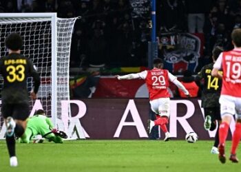 L1 : Paris n’avance plus et Lyon se relance
