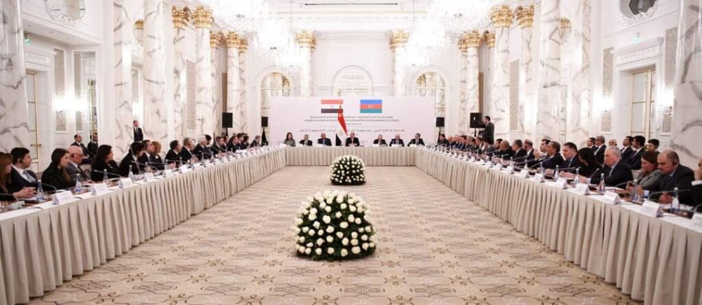 Al-Sissi : L’Égypte aspire à maximiser le volume des investissements avec l’Azerbaïdjan (Photos) 8 - Le Progrès Egyptien Al-Sissi : L’Égypte aspire à maximiser le volume des investissements avec l’Azerbaïdjan (Photos) 7 - Le Progrès Egyptien