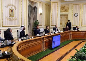 Examen des préparatifs de la participation de l’Égypte au “Sommet mondial des gouvernements”&nbsp;