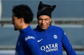 Foot : En plein doute, Paris retrouve la C1, le Bayern… et Mbappé
