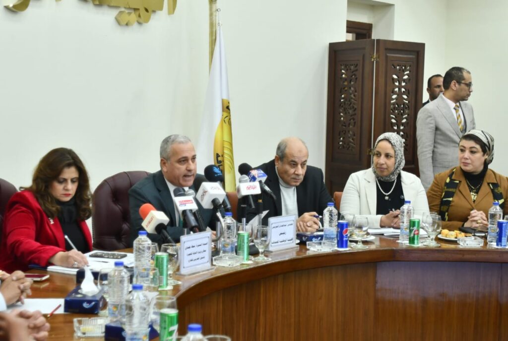 <strong>Al-Chourbagui : L'Etat tient à soutenir les droits des Egyptiens à l'étranger</strong> 4 - Le Progrès Egyptien <strong>Al-Chourbagui : L'Etat tient à soutenir les droits des Egyptiens à l'étranger</strong> 3 - Le Progrès Egyptien