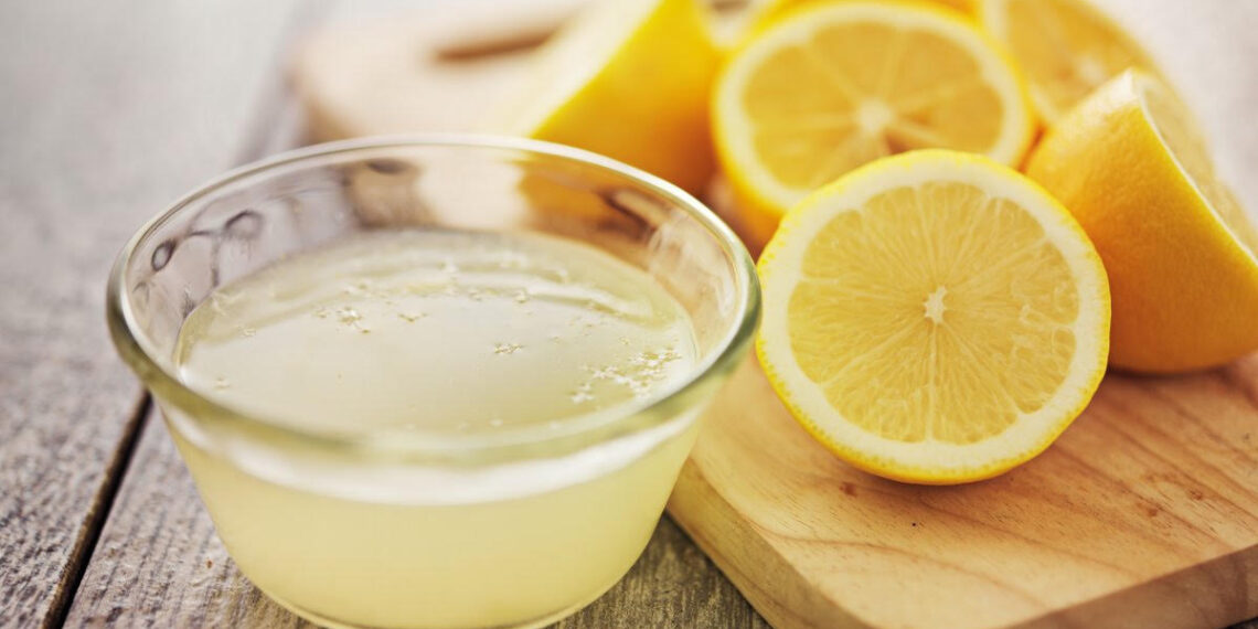 Boire de l’eau avec du citron, c’est vraiment bon pour la santé ? 2 - Le Progrès Egyptien Boire de l’eau avec du citron, c’est vraiment bon pour la santé ? 1 - Le Progrès Egyptien