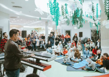 Hisham Kharma organise une musicothérapie pour les enfants de 57357