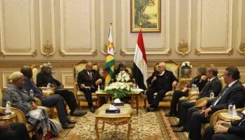 L’Egypte et le Zimbabwe examinentleurs relations parlementaires
