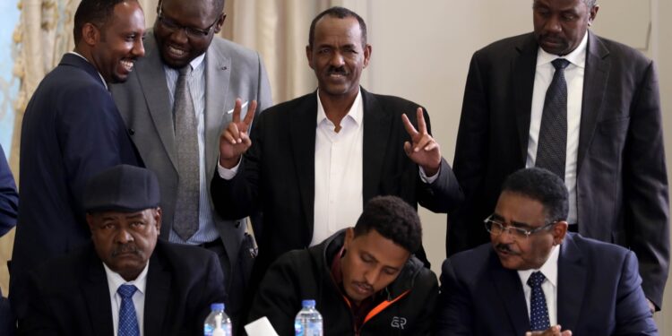 <strong>Un groupe des forces soudanaises signe un document de consensus au Caire</strong> 1 - Le Progrès Egyptien