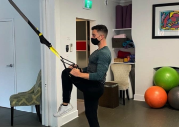 Flexion de hanche avec l’élastique