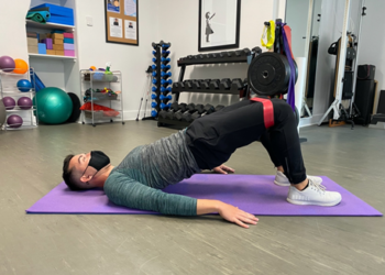 Fente inversée TRX pour le coup d’envoi