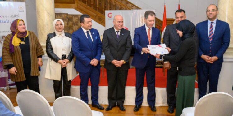 "Soyez un entrepreneur créatif !": la 1ère phase, terminée 2 - Le Progrès Egyptien "Soyez un entrepreneur créatif !": la 1ère phase, terminée 1 - Le Progrès Egyptien