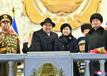 La Corée du Nord dévoile une quantité record de missiles