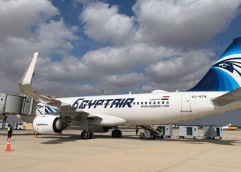 Premier vol d’EgyptAir de l’aéroport international de Sphinx