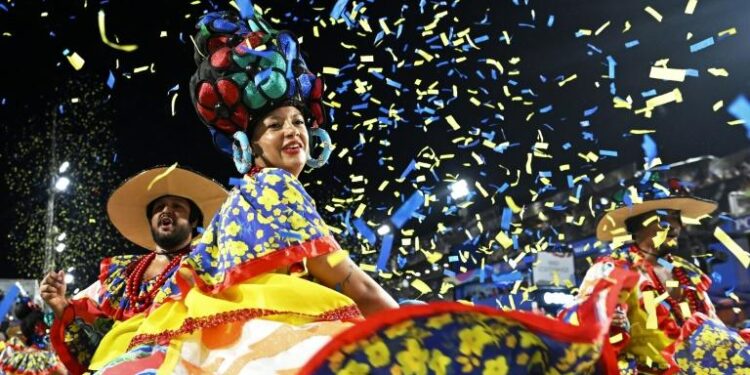 Rio de Janeiro entame une deuxième nuit endiablée 2 - Le Progrès Egyptien Rio de Janeiro entame une deuxième nuit endiablée 1 - Le Progrès Egyptien