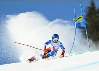 Mondiaux de ski alpin : Shiffrin domine la 1re manche du géant devant Worley