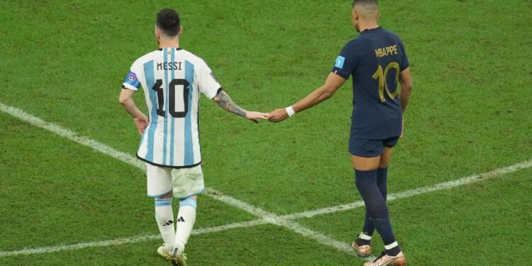 FIFA The Best : Les trois finalistes pour le titre de meilleur joueur sont connus 2 - Le Progrès Egyptien FIFA The Best : Les trois finalistes pour le titre de meilleur joueur sont connus 1 - Le Progrès Egyptien