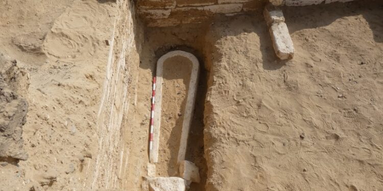 Découverte de 22 tombes des époques perse, romaine et copte à Minya 2 - Le Progrès Egyptien Découverte de 22 tombes des époques perse, romaine et copte à Minya 1 - Le Progrès Egyptien