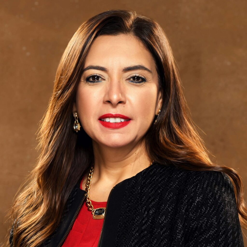 12 Egyptiennes parmi les 100 femmes les plus<br>puissantes du Moyen-Orient 26 - Le Progrès Egyptien 12 Egyptiennes parmi les 100 femmes les plus<br>puissantes du Moyen-Orient 25 - Le Progrès Egyptien