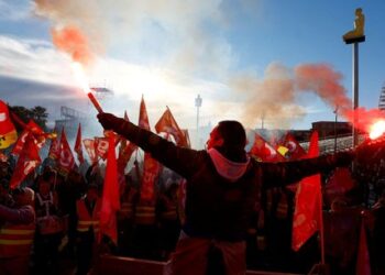 Retraites à 64 ans : La moins mauvaise des solutions ?