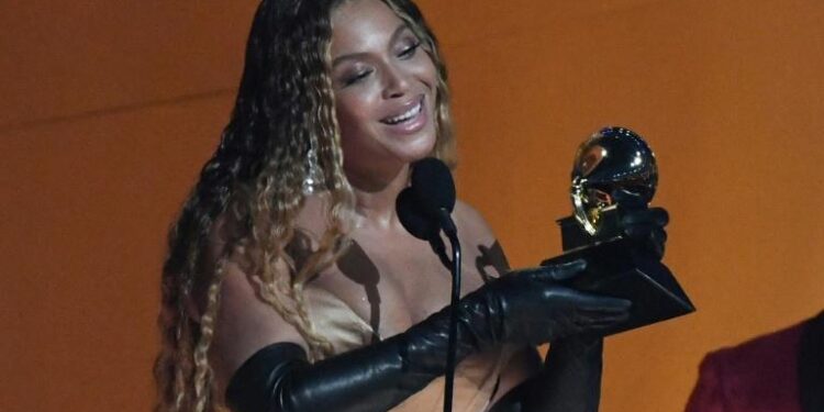 Beyoncé reine des Grammys 1 - Le Progrès Egyptien