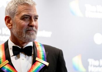 Clooney réalisera le remake du “Bureau des Légendes”